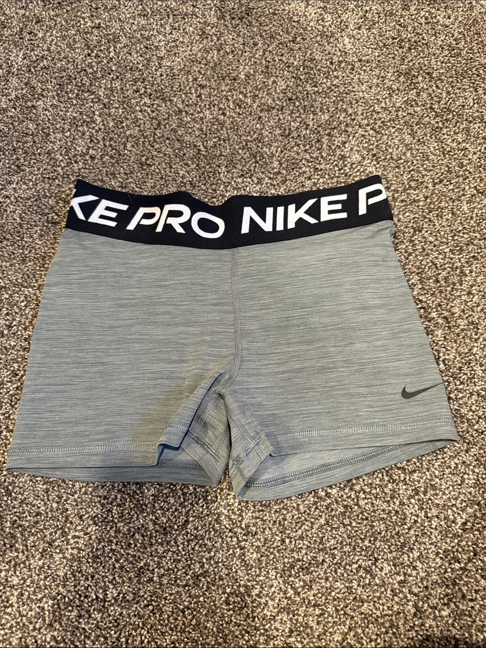 Nike Pro Women's Heather Grey Athletic Compression Shorts